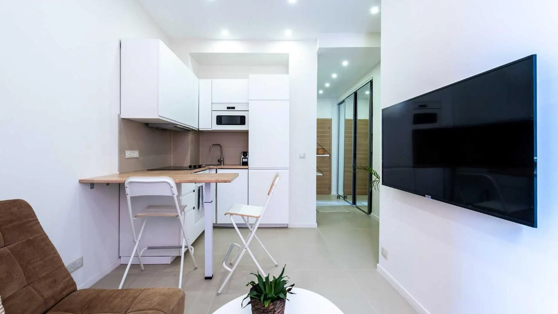 Modern Apartment -1Bdr 4P - 300M From The Beach Antibes