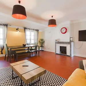 Hostal Backpackers, Antibes
